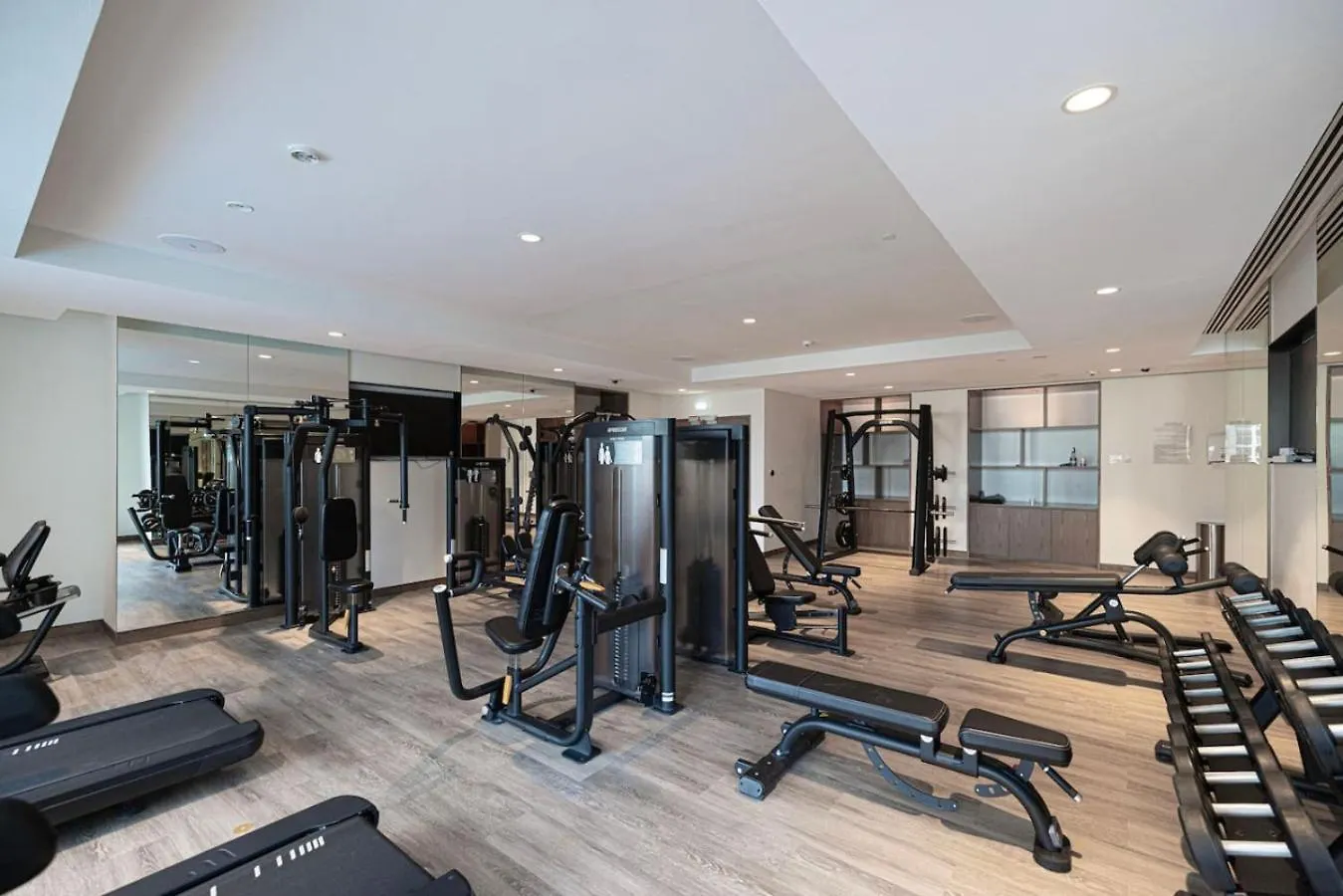 Brand New 2Br In Act One Lägenhet Dubai