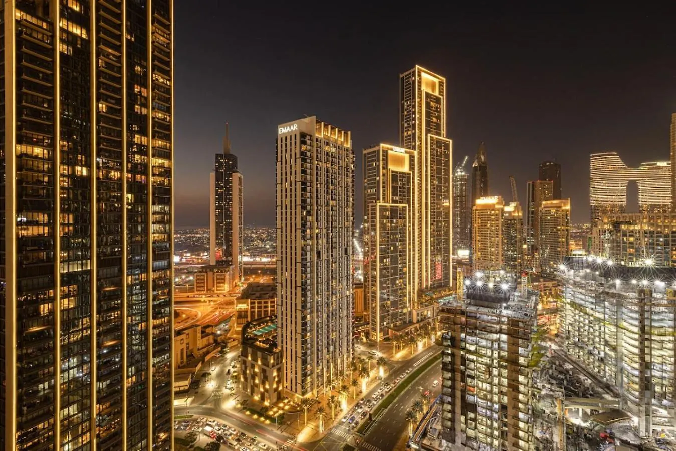 Brand New 2Br In Act One Apartment Dubai