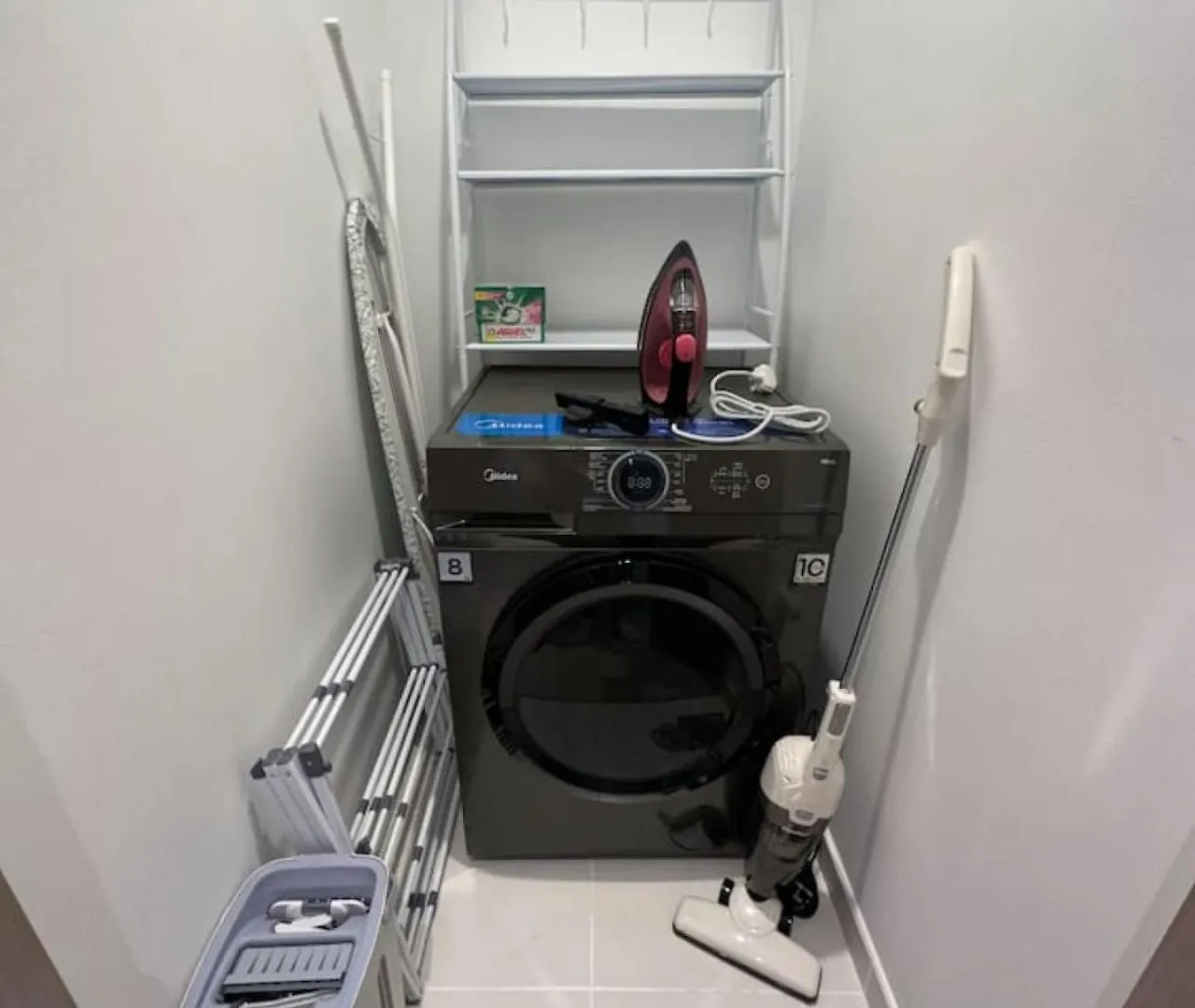 Brand New 2Br In Act One Apartment Dubai