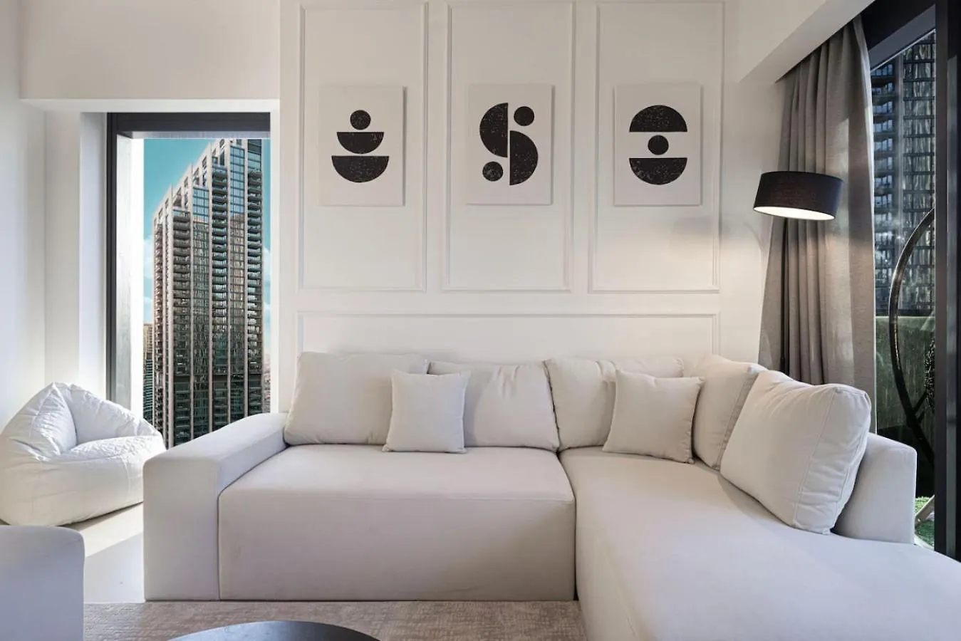 Brand New 2Br In Act One Apartment Dubai