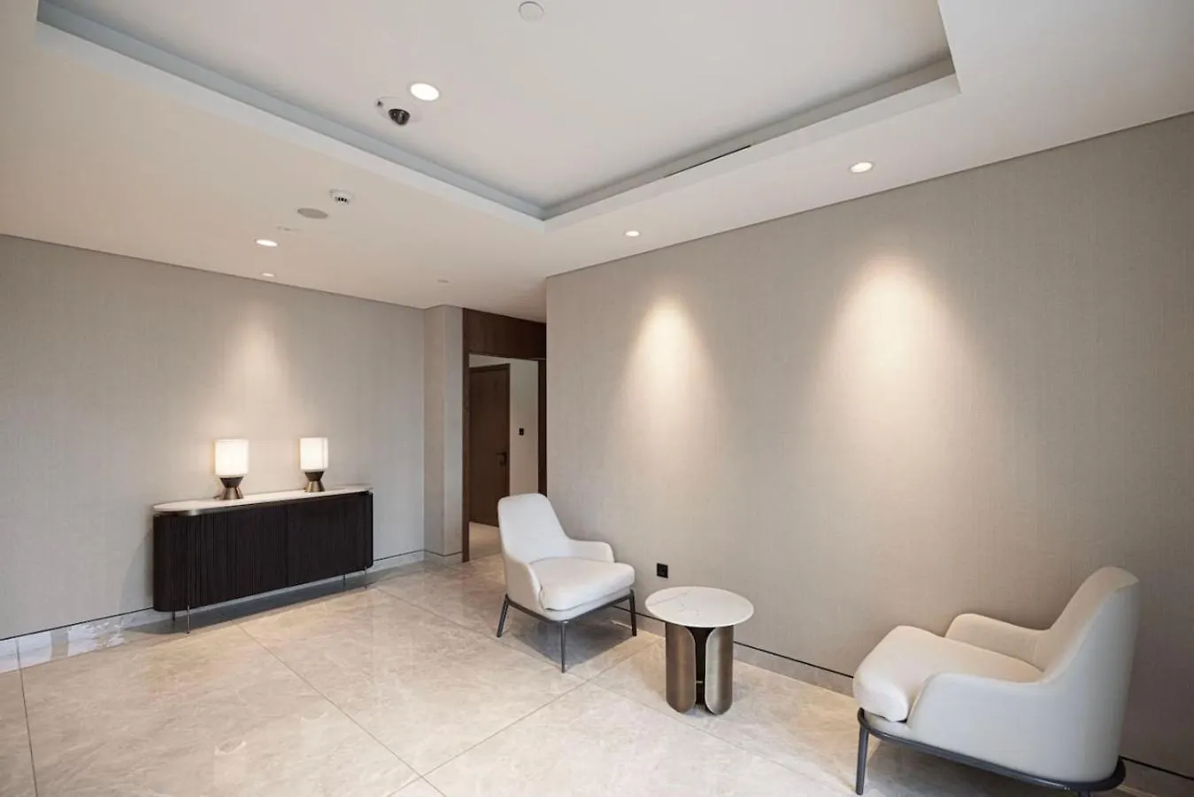 Brand New 2Br In Act One Apartment Dubai