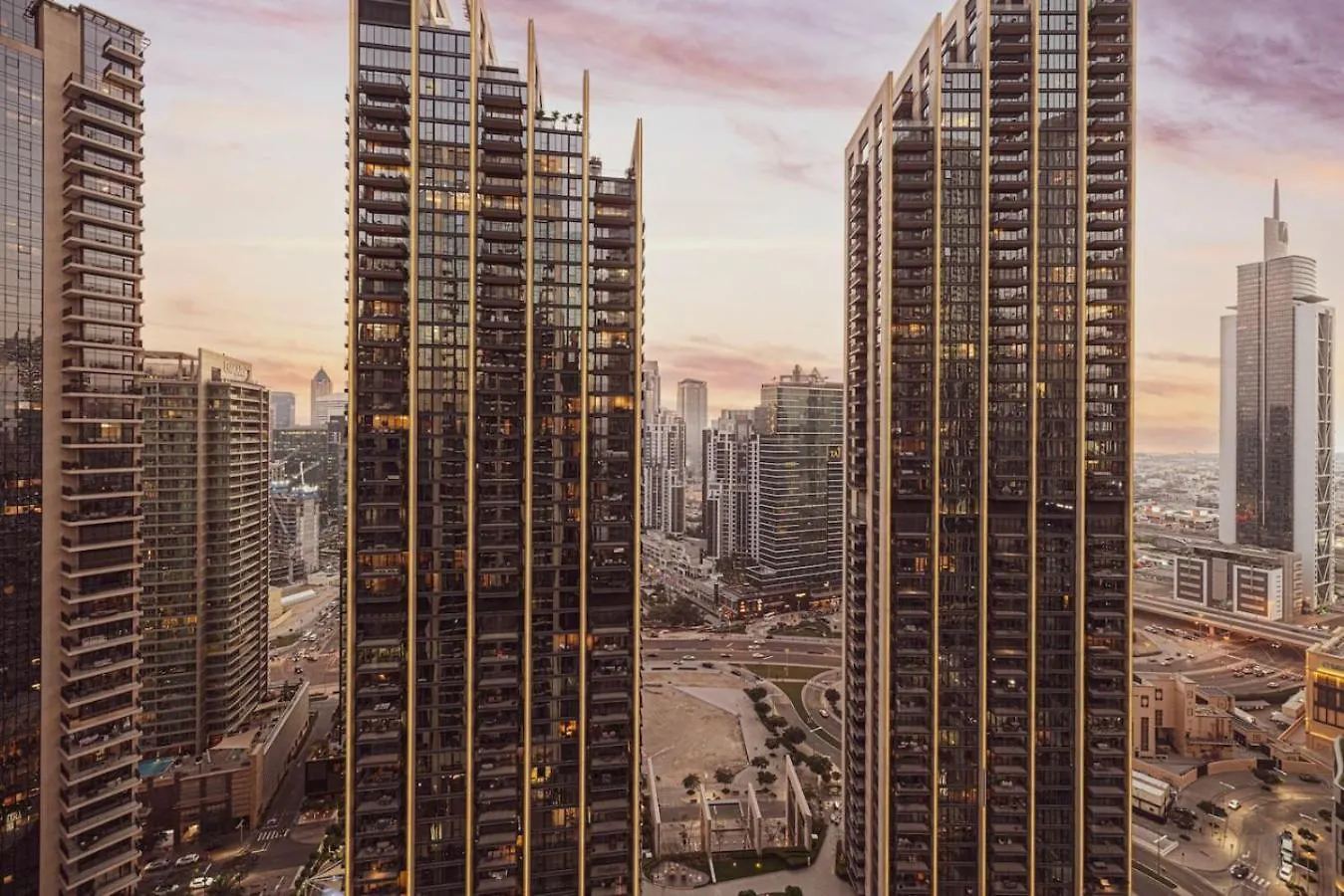Brand New 2Br In Act One Apartment Dubai